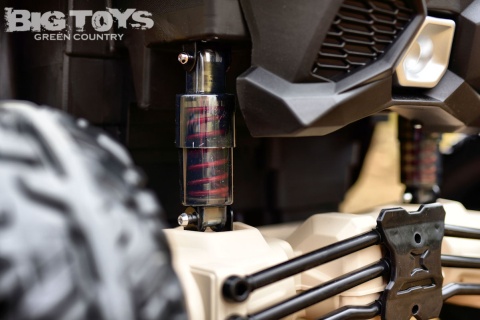 Buggy CAN-AM Maverick 3 DELUXE + Pompowane KOŁA auto na akumulator Czarny 4x200W 24V DK-CA001