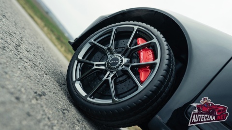 OUTLET Auto na akumulator Porsche 911 GT3 24V 14Ah Czarny Lakierowany+ 4x200W MOCY + PILOT