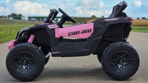 Auto Na Akumulator Buggy Can-am MAVERICK 4x200W 24V DK-CA003 Różowy