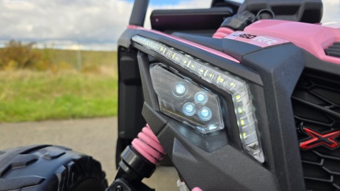 Auto Na Akumulator Buggy Can-am MAVERICK 4x200W 24V DK-CA003 Różowy