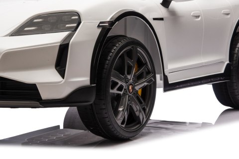 Pojazd Porsche Taycan Turbo S Biały