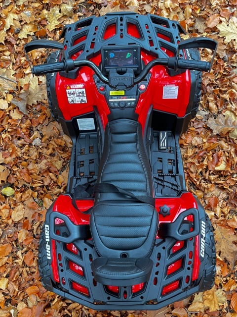 Duży Quad na akumulator Can Am Outlander 4x200W 24V ATV Czerwony