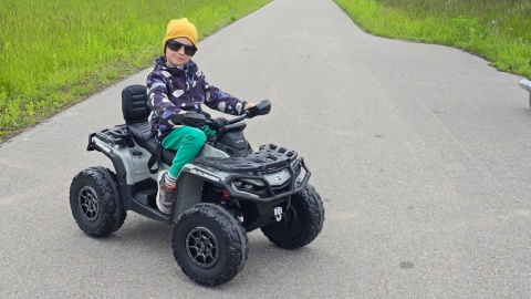 Duży Quad na akumulator + PRZYCZEPA Can Am Outlander 4x200W 24V ATV Szary