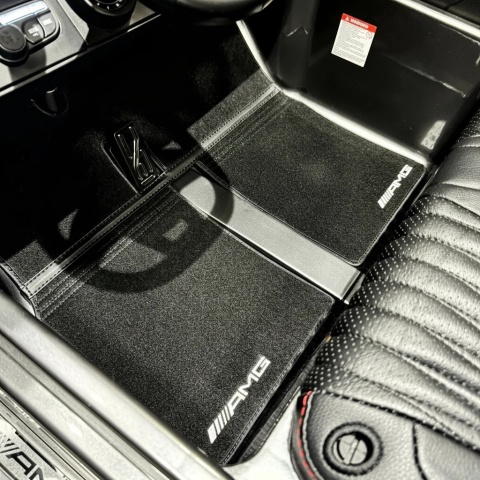 Auto na akumulator Mercedes Benz G63 AMG GIGANT XXL 4x200W 24V Srebrny LAKIEROWANY + Panel MP4 + POWIĘKSZONY AKUMULATOR 24V20Ah