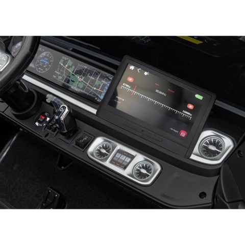 Auto na akumulator Mercedes Benz G63 AMG GIGANT XXL 4x200W 24V Srebrny LAKIEROWANY + Panel MP4 + POWIĘKSZONY AKUMULATOR 24V20Ah