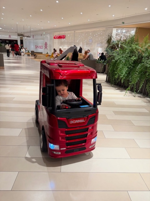 Auto na akumulator TIR Ciężarówka Scania R-SERIE 500 4x4 Czerwona LAKIEROWANA