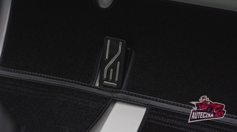 OUTLET Auto na akumulator Mercedes Benz G63 AMG GIGANT XXL 4x200W 24V Czarny + POWIĘKSZONY AKUMULATOR 24V 20AH