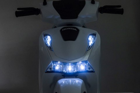 Pojazd Motor Skuter HONDA SH125I Biały