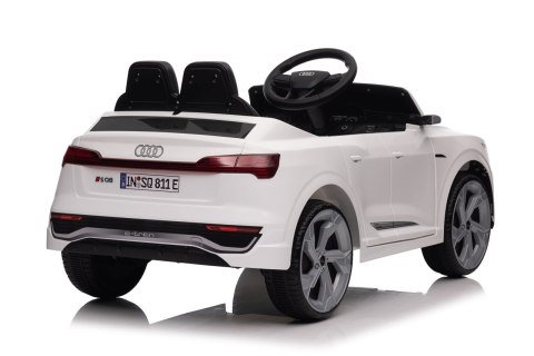 Pojazd Audi SQ8 Biały