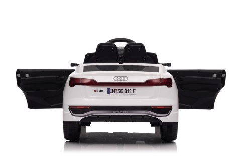 Pojazd Audi SQ8 Biały