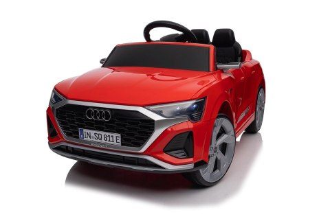 Pojazd Audi SQ8 Czerwony