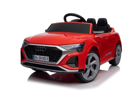 Pojazd Audi SQ8 Czerwony