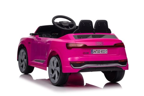 Pojazd Audi SQ8 Różowy