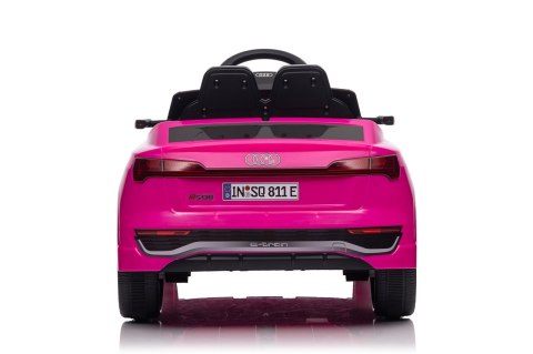 Pojazd Audi SQ8 Różowy