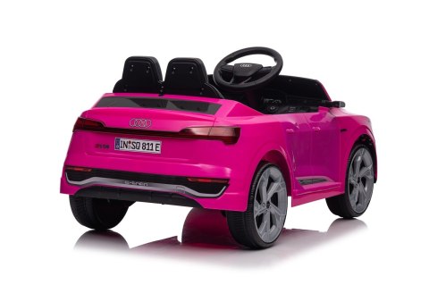 Pojazd Audi SQ8 Różowy