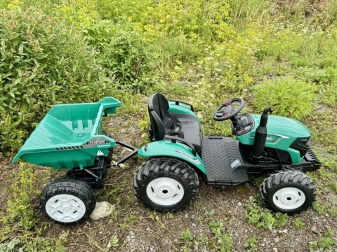 OLBRZYMI TRAKTOR 24 V Z PRZYCZEPĄ I ELEKTRYCZNIE PODNOSZONYM KIPREM SUPER JAKOŚĆ/HC306