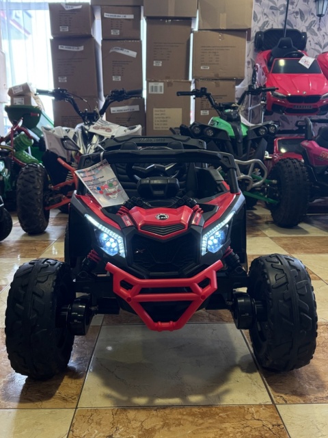 OUTLET ORYGINALNY CAN-AM MAVERICK NA AKUMULATOR 800 W, PEŁNE WYPOSAŻENIE /DK-CA003