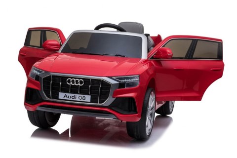 OUTLET Pojazd Audi Q8 LIFT Czerwony