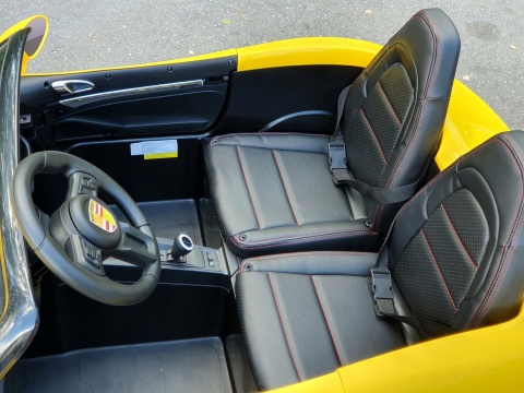OUTLET Pojazd PERFECTA 24V LIFT żółta