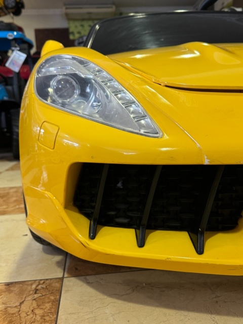 OUTLET Pojazd PERFECTA 24V LIFT żółta