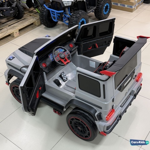 Wilkie auto na akumulator SUV BOMBARDIER 4x200W 24V do 11km/h