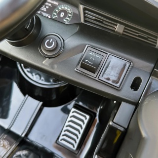 Auto AUDI SQ8 2x45W 12V9Ah SKÓRA MP3 PILOT
