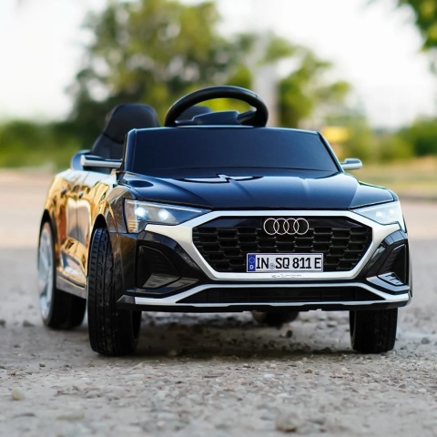 Auto AUDI SQ8 2x45W 12V9Ah SKÓRA MP3 PILOT