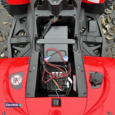 Quad na akumulator Maverick RENEGATE 4x200W 24V7Ah ATV Czerwony