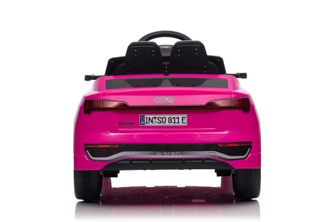 Auto na akumulator AUDI SQ8 Różowy + PILOT MP3 KOŁA EVA