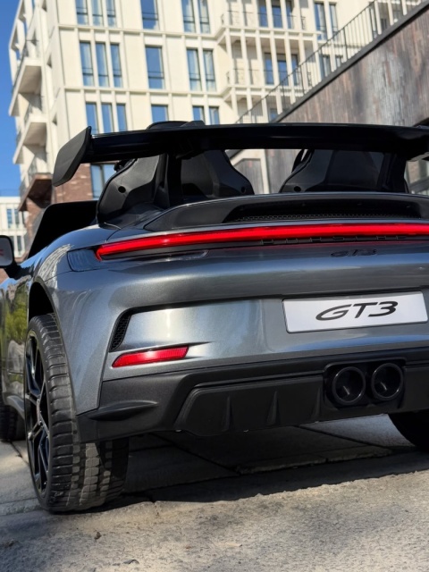 Auto na akumulator Porsche 911 GT3 24V 14Ah Czarny Lakierowany+ 4x200W MOCY + PILOT