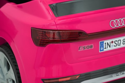 Pojazd Audi SQ8 Różowy