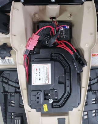 QUAD CAN AM OUTLANDER 4X4, PILOT 800 WATT, PASY BEZPIECZEŃSTWA/DK-CA005