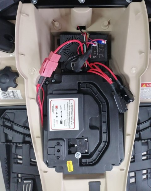 QUAD CAN AM OUTLANDER 4X4, PILOT 800 WATT, PASY BEZPIECZEŃSTWA/DK-CA005