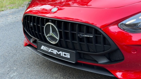Auto Na Akumulator Mercedes GT63 AMG DK-GT63 4x200W + POWIĘKSZONY AKUMULATOR 24V14Ah Czerwony Lakierowany