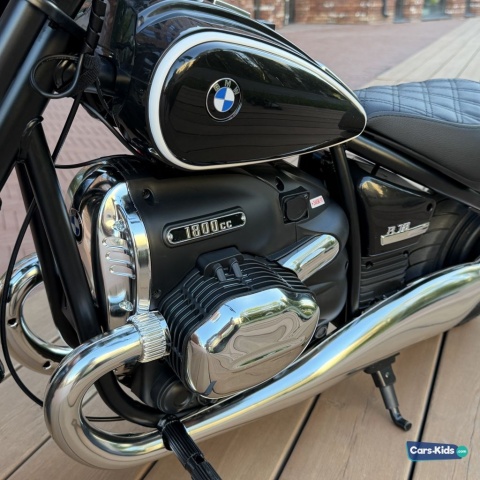 Duży Motor CHOPPER BMW R18 + silnik bezszczotkowy 24V 200W do 16km/h Czarny