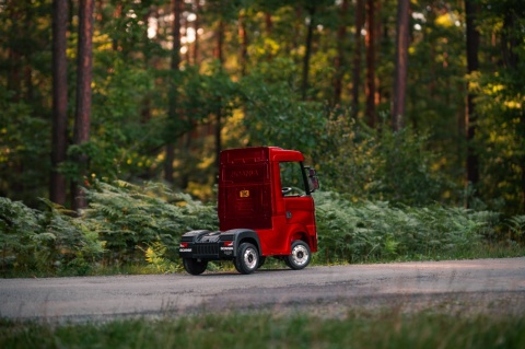 Auto na akumulator TIR Ciężarówka Scania R-SERIE 500 4x4 Czerwona LAKIEROWANA