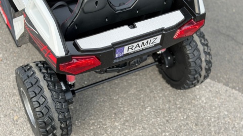 Auto BUGGY CLASH Challenger STRONG ver. 2027 PROSPECTOR 24V 800W do 16km/h Biały