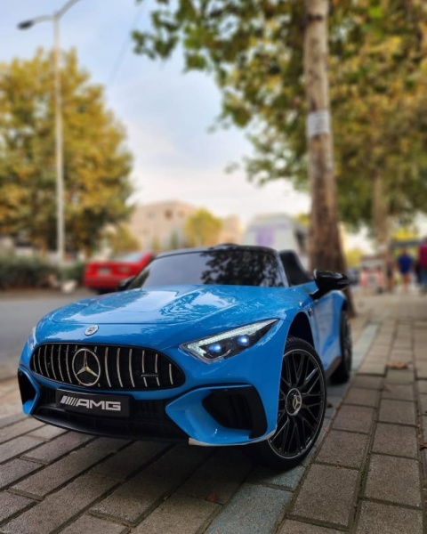 OUTLET Auto Na Akumulator Mercedes AMG SL63 Niebieskie Lakierowane 4x200W 24V10Ah
