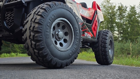 Auto BUGGY CLASH Challenger STRONG 24V Monster RTR do 16km/h Czerwony