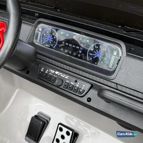 Wielkie auto na akumulator SUV BOMBARDIER 4x200W 24V do 11km/h