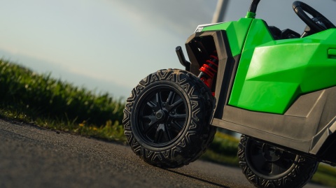 Auto wywrotka na akumulator X-POWER GLADIATOR 24V 4x200W z dachem
