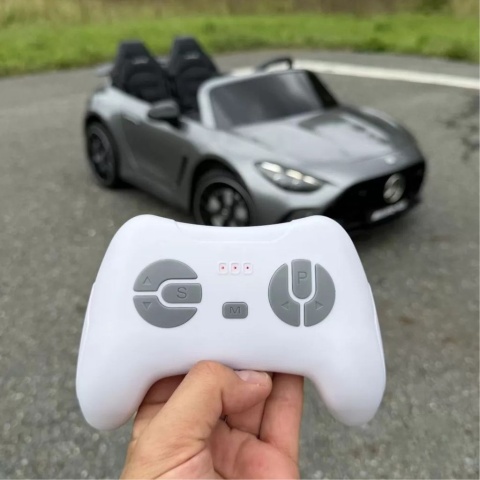 Auto Na Akumulator Mercedes GT63 AMG 4x200W 24V 14Ah Szary Lakierowany