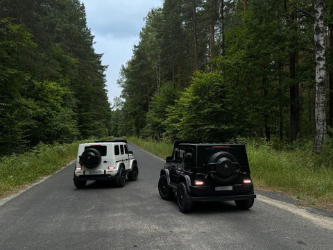 Auto na akumulator Mercedes Benz G63 AMG GIGANT XXL 4x200W 24V Czarny + POWIĘKSZONY AKUMULATOR 24V 20AH