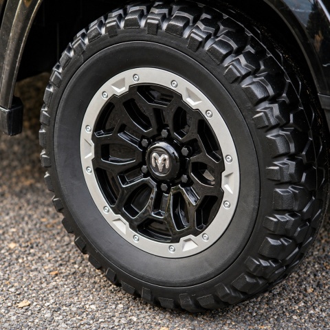 Auto na akumulator DODGE RAM 4x4 ZB618 Czarny 24V
