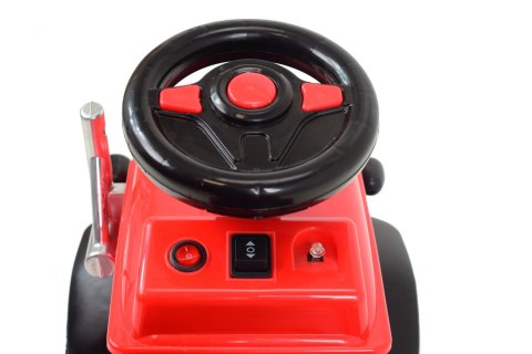 Pierwszy traktor na akumulator z przyczepą - jeździk/XZ2888