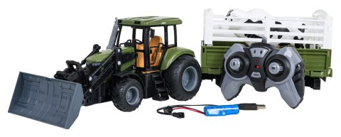 Zielony Traktor z Przyczepą R/C 1:20 + Zwierzątka