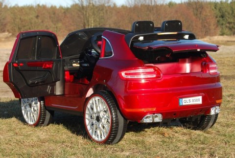 NAJNOWSZY MEGA SUV LAKIEROWANY Z FUNKCJĄ BUJANIA/8588