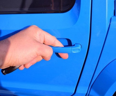 AUTO VW AMAROK, MIĘKKIE KOŁA, MIĘKKIE SIEDZENIE, WOLNY START, FUNKCJA BUJANIA/DMD298