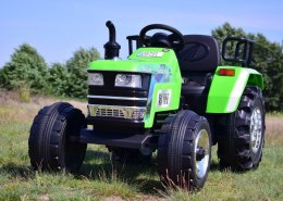 OGROMNY Traktor Mahindra Zielony