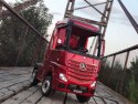 Auto na Akumulator Mercedes Actros Czerwone Lakier